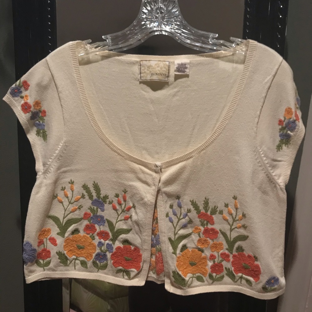 Gorgeous summer sweater